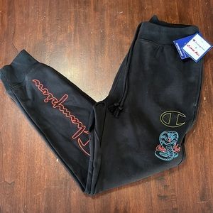 Champion x Cobra Kai Reverse Weave Jogger Sweatpants in Black